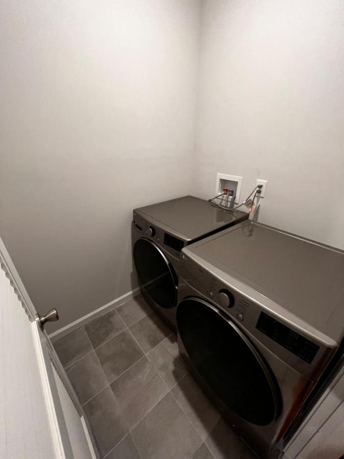 Springview Homes 12Mins From Ewr & 3 Mins From University Hospital Newark Eksteriør billede