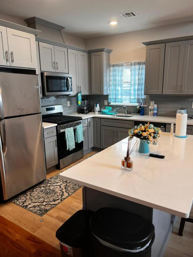Springview Homes 12Mins From Ewr & 3 Mins From University Hospital Newark Eksteriør billede